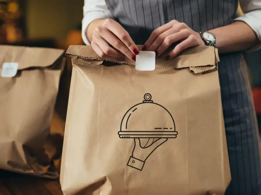 La doggy bag: un piccolo gesto per un grande impatto